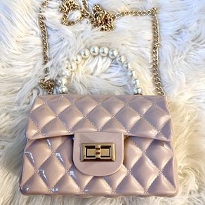 Deluxity Los Angeles Chain Crossbody and Pearl Evening or Casual Purse Nude
